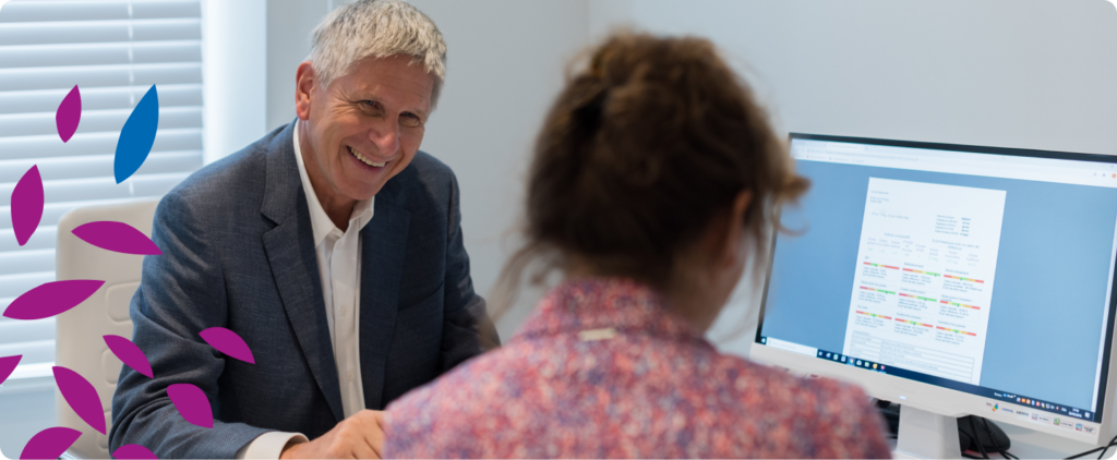 Programme de prévention santé Le docteur Alain Ducardonnet en consultation pour un bilan de santé